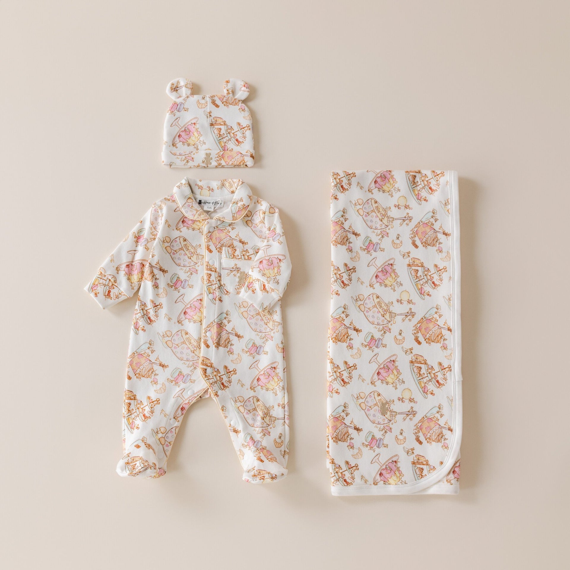 Baby gift set mouse bakery bear hat