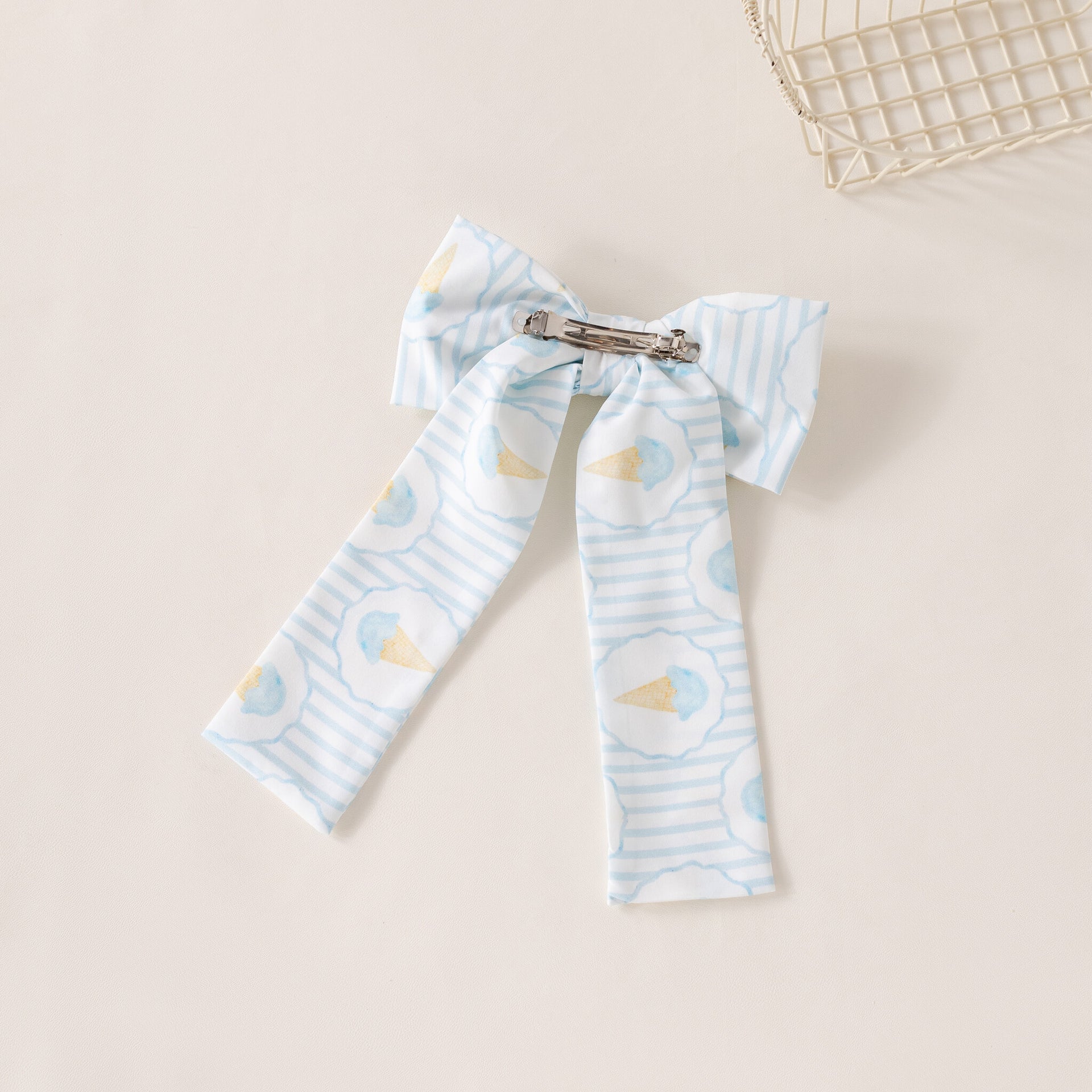 Ice cream big hairclip bow