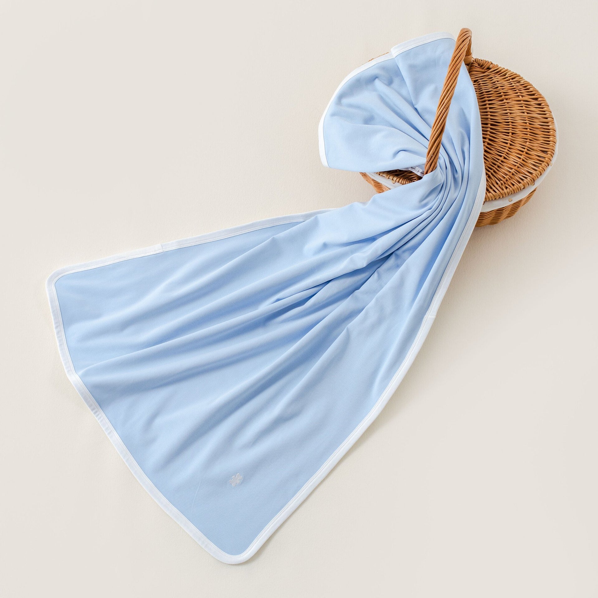 Baby blanket summer blue
