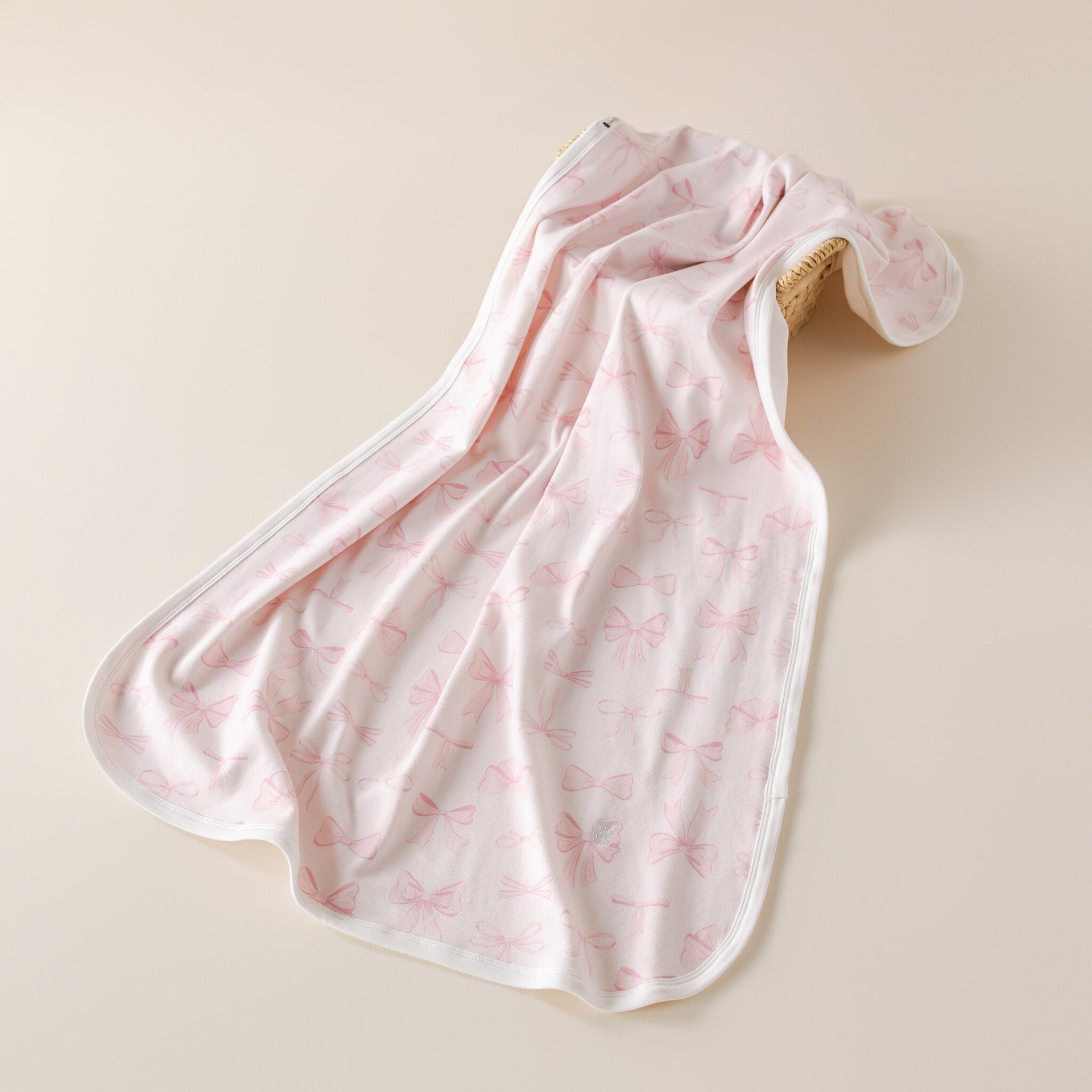 Baby blanket pink bow