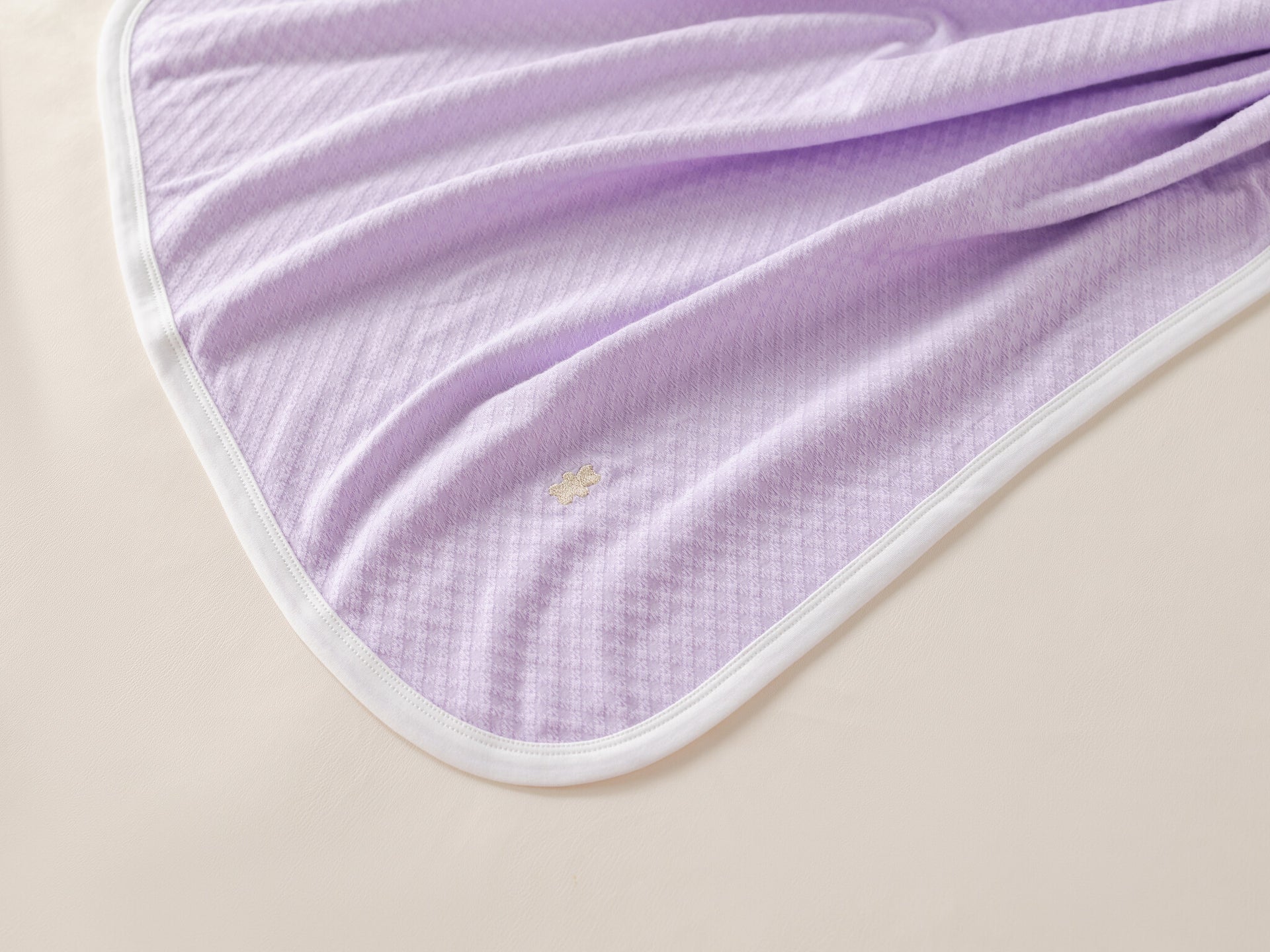 Baby blanket lilac summer