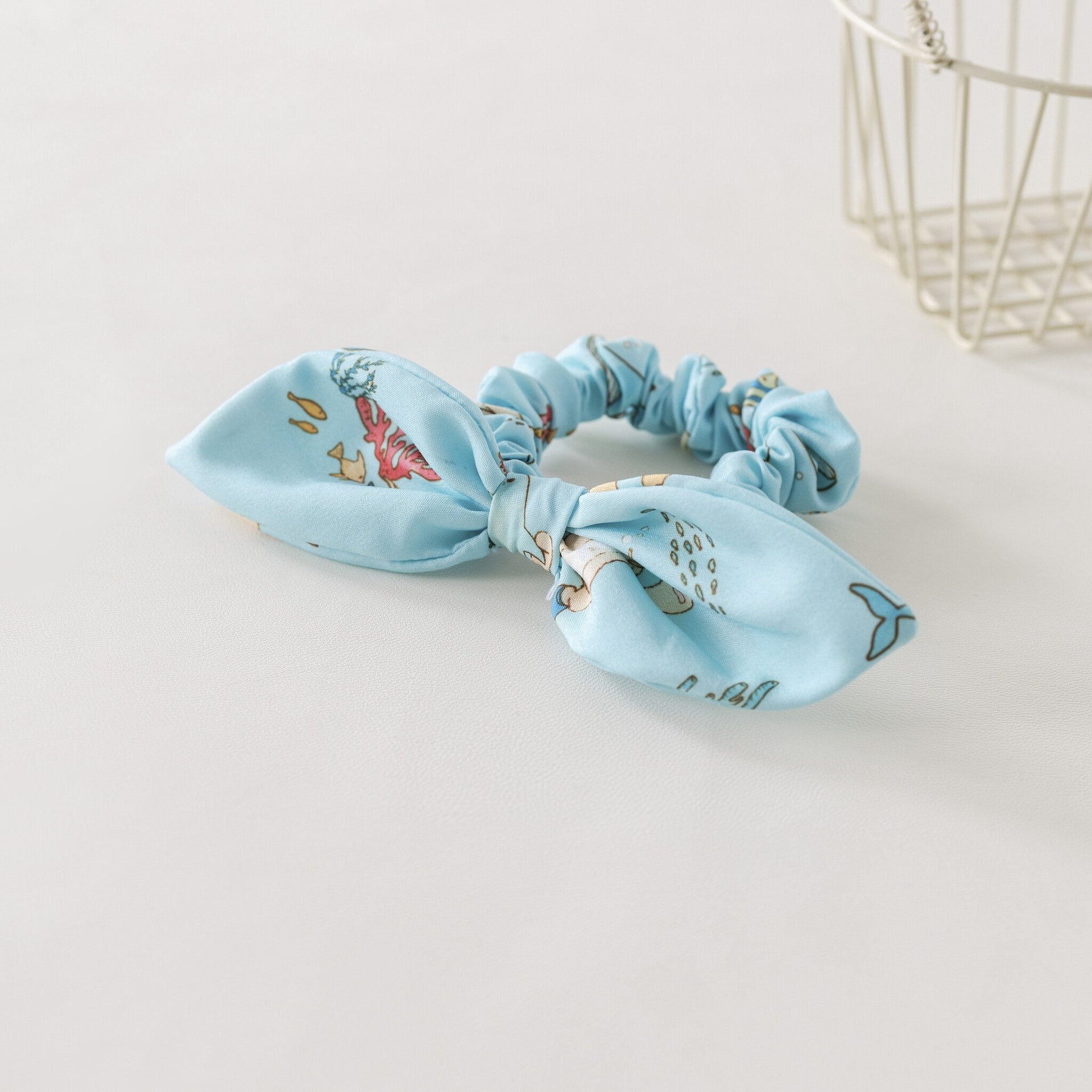 Underwater Scrunchie
