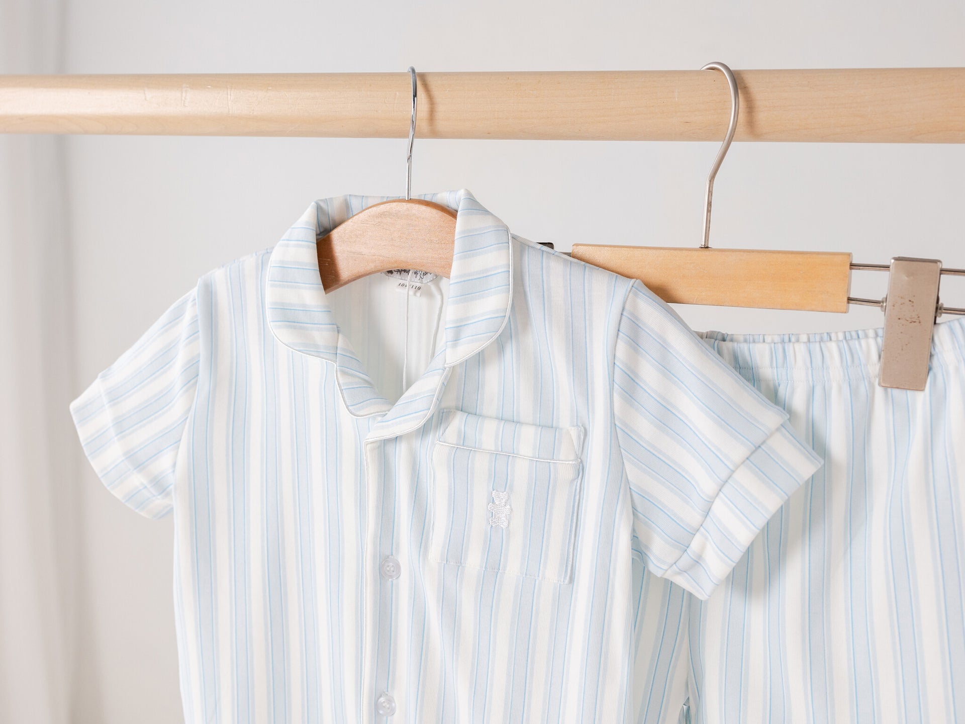Kids' blue stripe short summer pyjamas