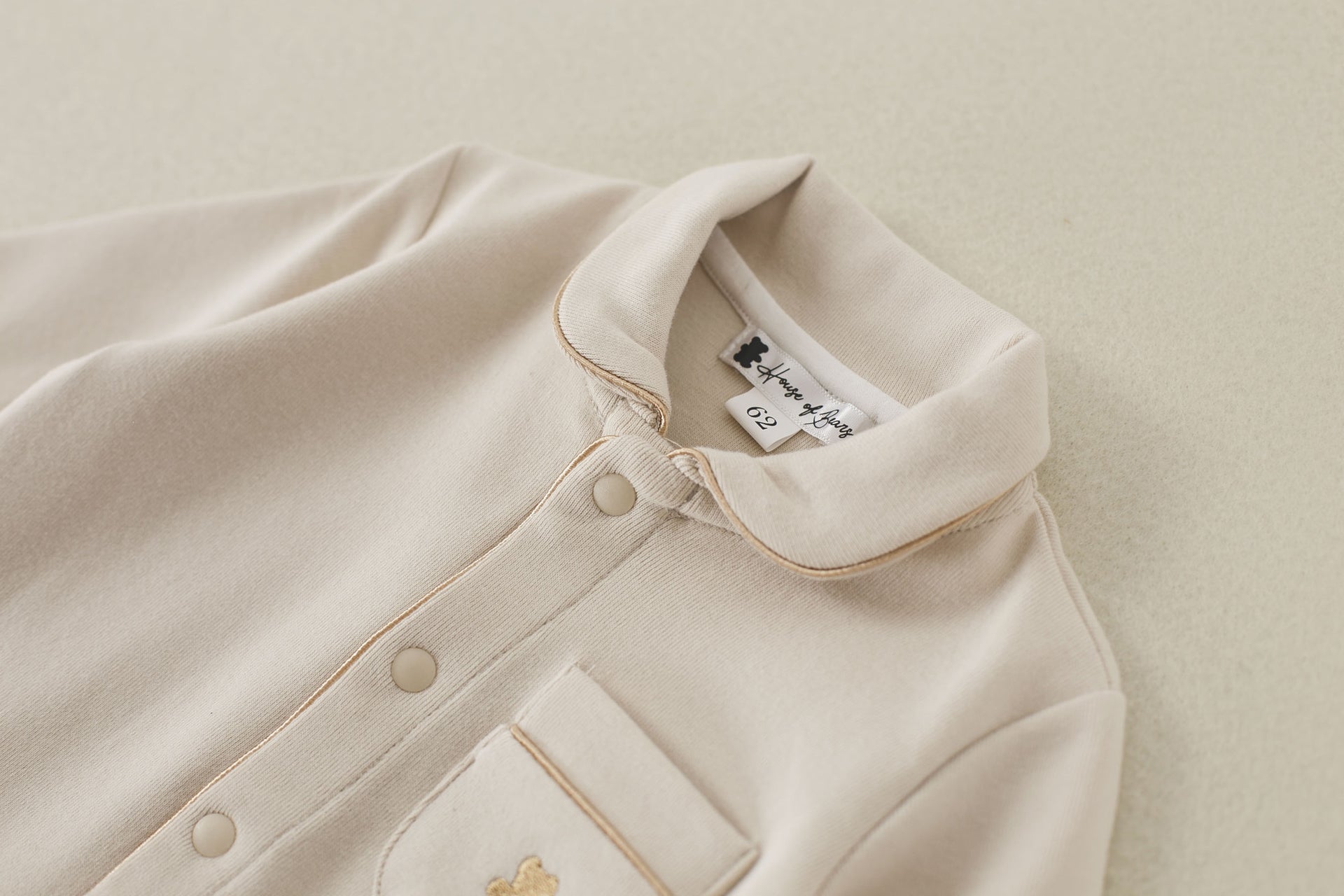Babygrow beige unisex