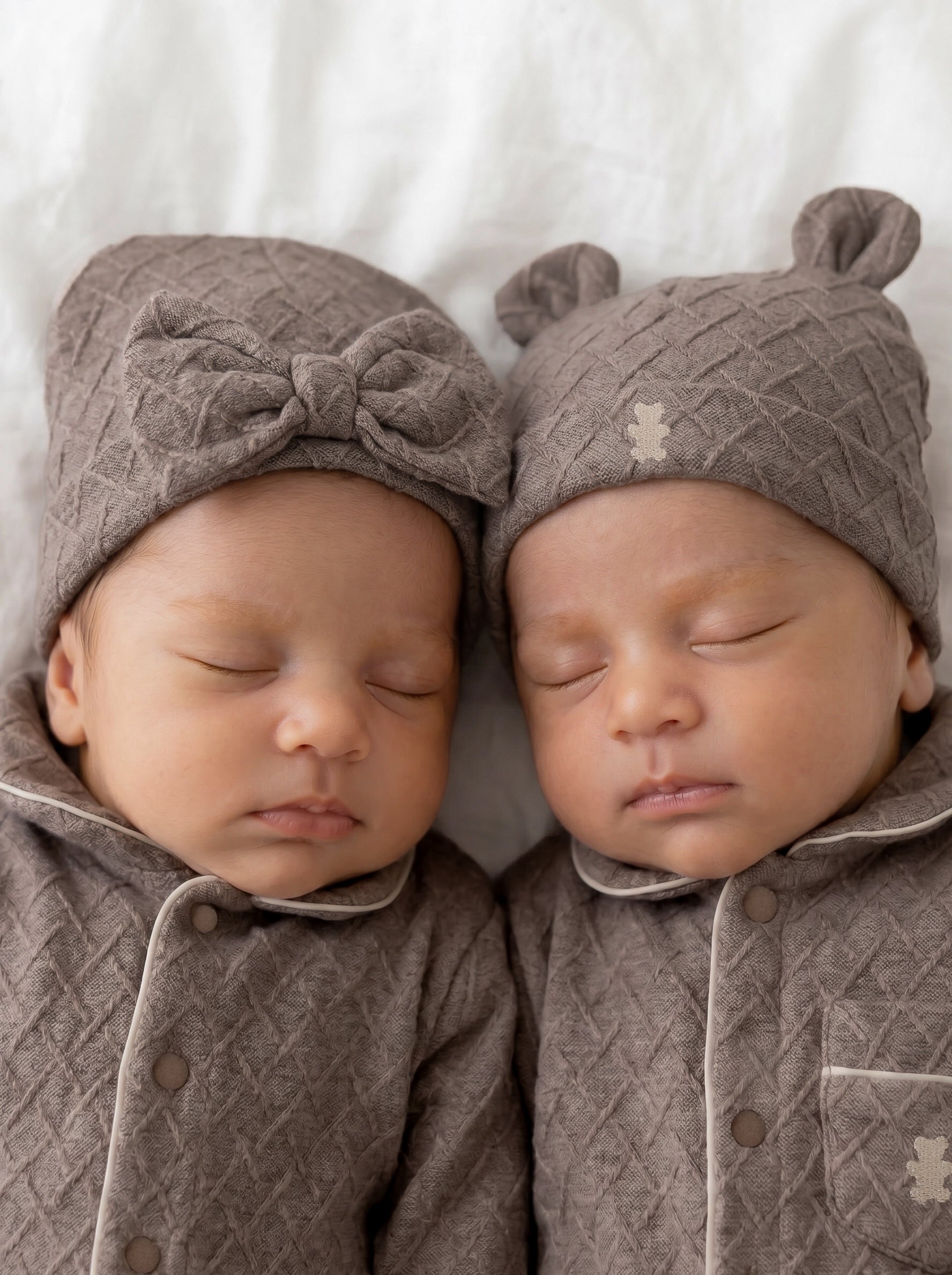 baby hat beige bow